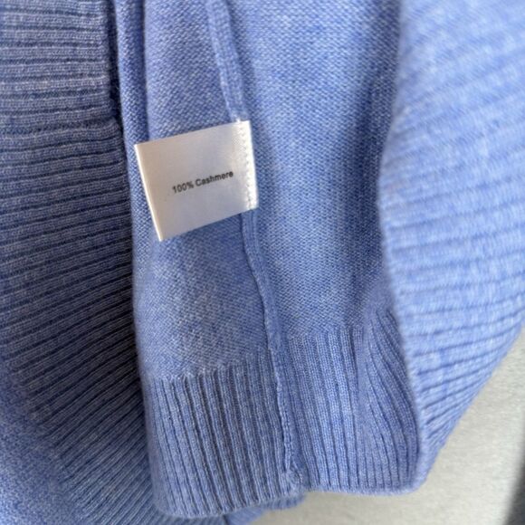 Mette Light Blue Medium 100% Cashmere V-Neck Men’s Sweater Soft Preppy - Picture 5 of 6